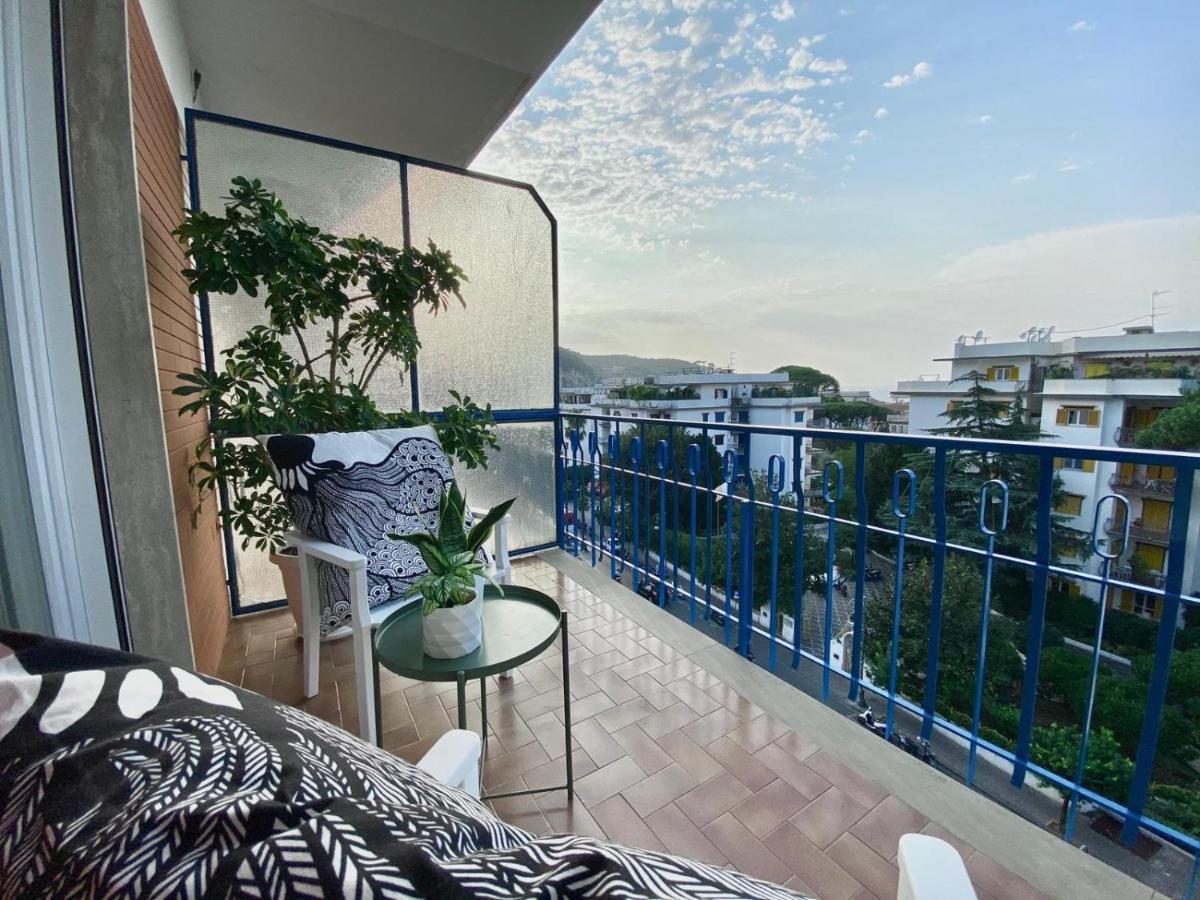 Nerobianco B&B Sorrento Bagian luar foto