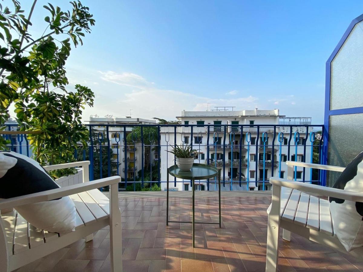 Nerobianco B&B Sorrento Bagian luar foto